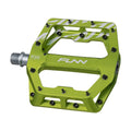 Funn mountain bike components - Funndamental Flat Pedals Green in a white background.