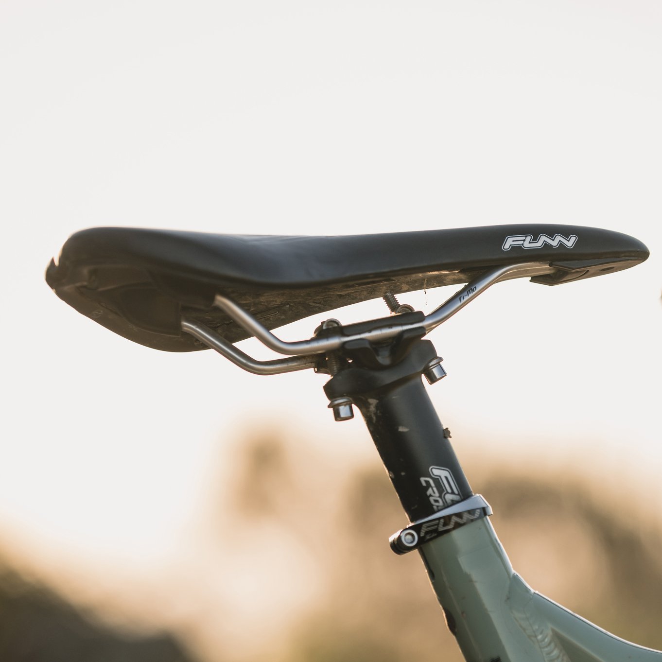 FUNN Skinny Saddle, sleek black bike seat with CrMO rails, low‑profile ergonomic design mounted on seatpost