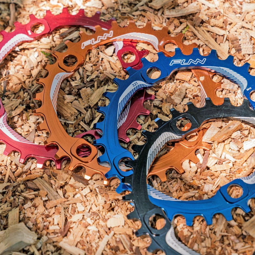 FUNN Solo Narrow-Wide Chainring, colorful 104BCD alloy rings with narrow wide teeth for mountain bike drivetrain control