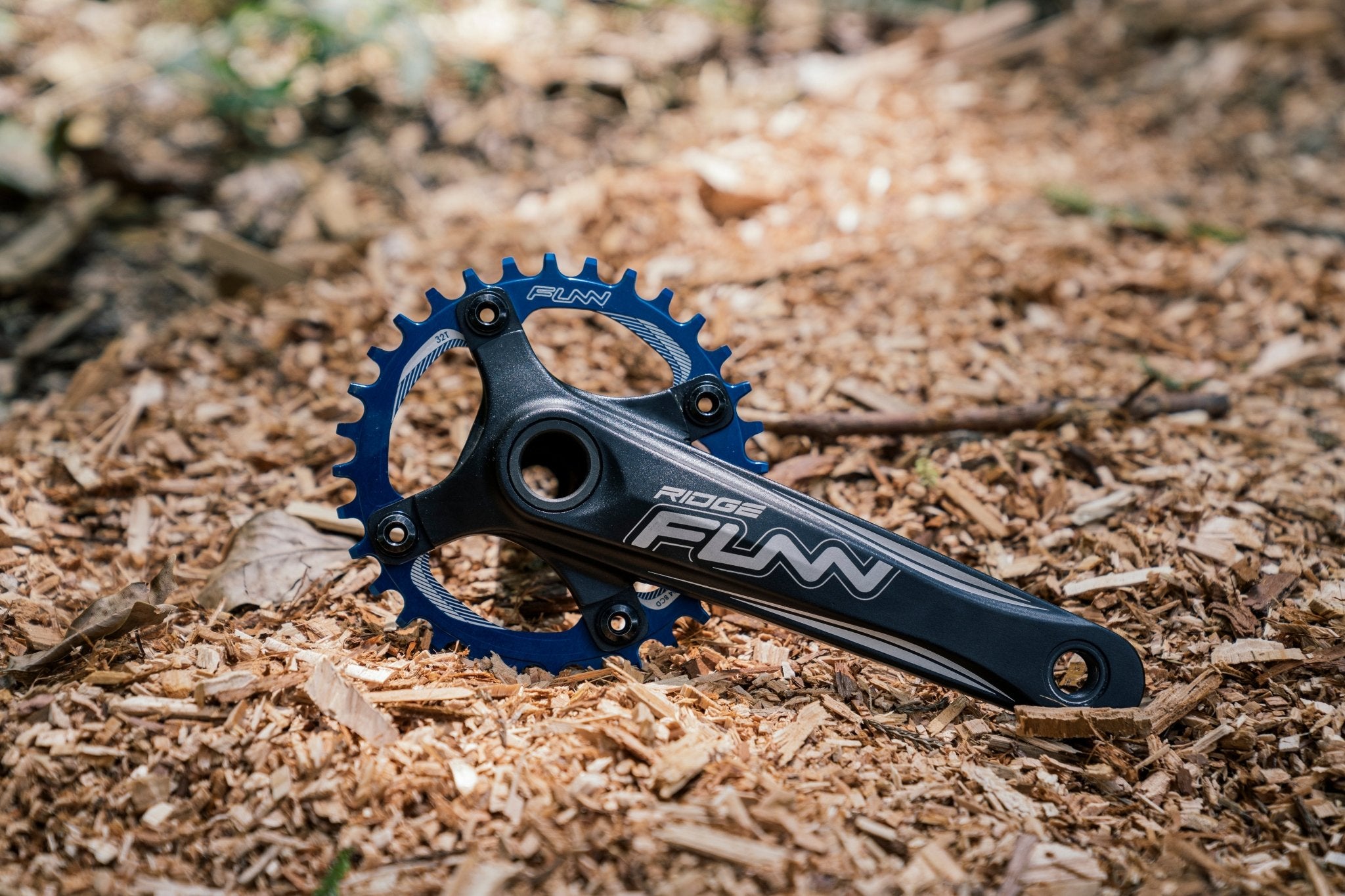 Funn Solo chain ring on a Ridge crankset with chopped woods.