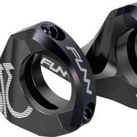 a pair of black RSX bicycle stems with 31.8mm bar clamp size and 20mm rise.